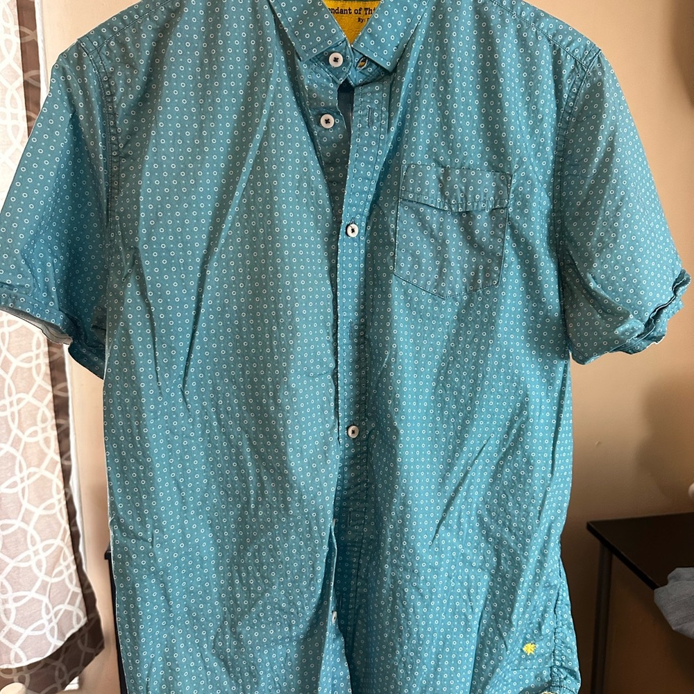Men’s large Descendant of Thieves- Dres Ladro teal blue